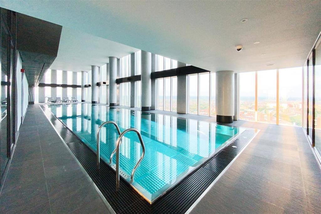 Luxury 2 Bedroom Apartment Manchester City Centre Екстериор снимка